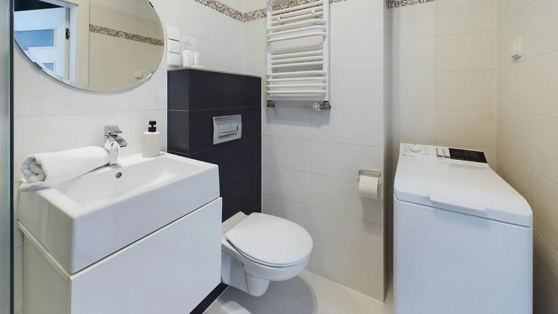 Malczewskiego Elegancki Apartament Parking & Balkon By Noclegi Renters Gdańsk Polen